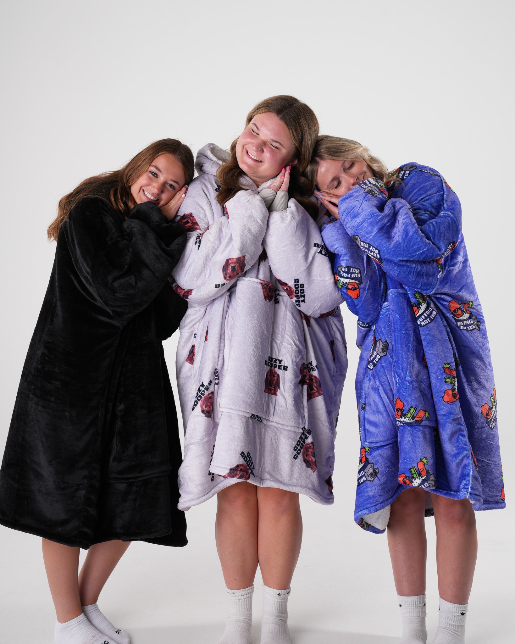 Cozyworldwide フーディー　Sサイズ Cozy Bundle III – Cozy Cooper